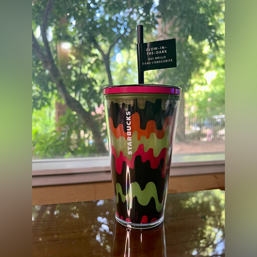 NEW Starbucks Glow in the Dark - 16oz